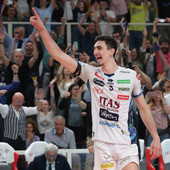 SuperLega Credem Banca: Terza giornata tra big match e derby. Civitanova–Trento su Rai Sport SuperLega Credem Banca: Terza giornata tra big match e derby. Civitanova–Trento su Rai Sport