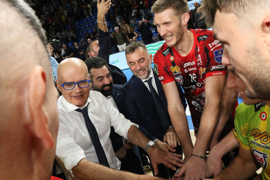 Civitanova:  Medei severo. &quot;Tre punti, ma prestazione che non mi è piaciuta. Con Verona voglio un’altra Lube&quot;