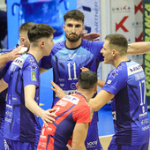Superlega Credem Banca: Monza brinda con la qualificazione in Coppa Italia. 3-2 al Grottazzolina Superlega Credem Banca: Monza brinda con la qualificazione in Coppa Italia. 3-2 al Grottazzolina