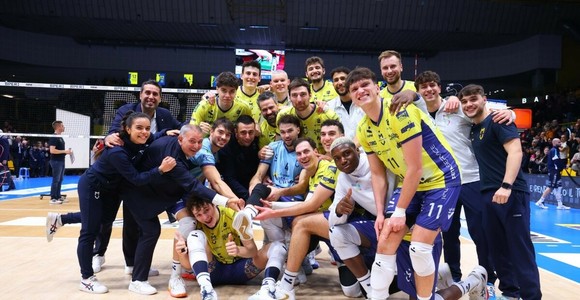 SuperLega Credem Banca: Modena supera Trento 3-1
