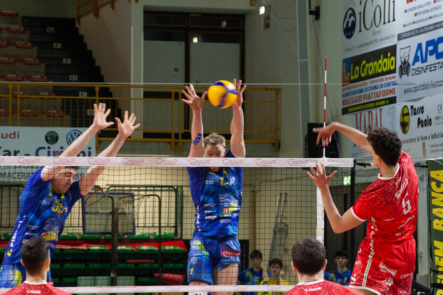 Il muro della  Tinet Prata di Pordenone