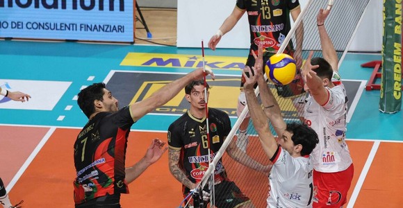 Martinez top scorer di giornata con 33 punti Martinez top scorer di giornata con 33 punti