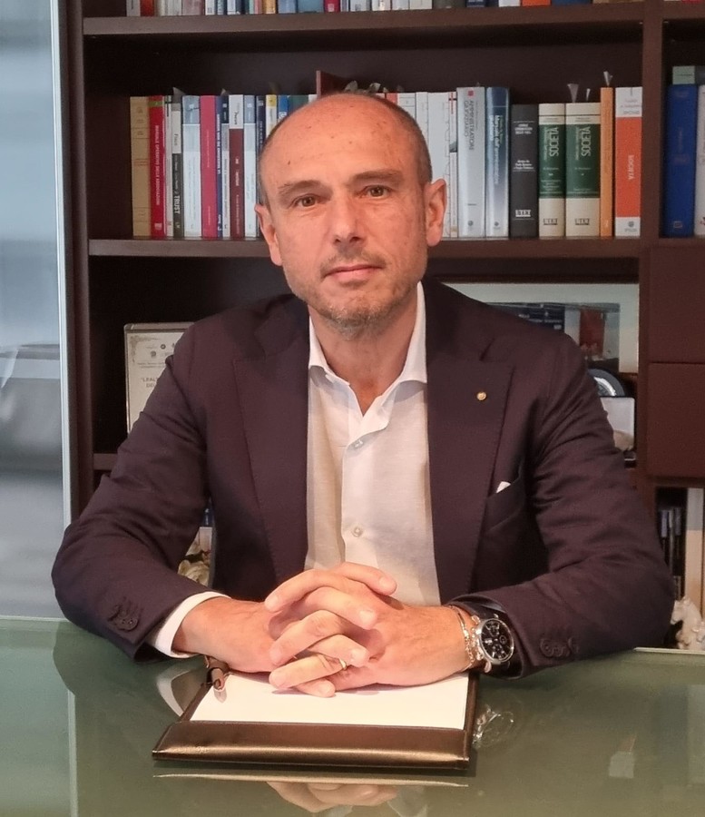 Mario Tagarelli, Dottore Commercialista e Docente a contratto in discipline economiche presso il Dipartimento Jonico dell’Università degli Studi di Bari