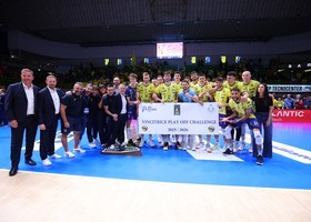 Play Off Challenge Cup: Modena (in tanti ai saluti) torna in Europa. 3-1 a Trento (si infortuna anche Bristot)