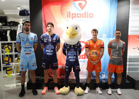 Le nuove maglie di Cuneo Le nuove maglie di Cuneo