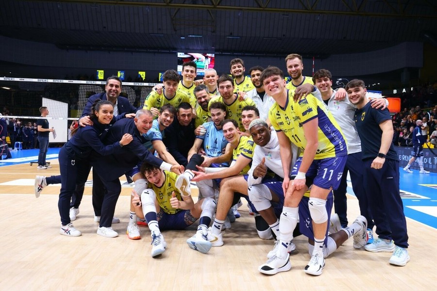 SuperLega Credem Banca: Modena supera Trento 3-1 SuperLega Credem Banca: Modena supera Trento 3-1