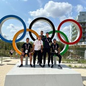Nicolai e c. in posa al Villaggio Olimpico