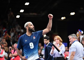 N’Gapeth replica a Lagumdzija: “Non sei il giocatore che credi di essere. Prova prima a salire sul podio della VNL” N’Gapeth replica a Lagumdzija: “Non sei il giocatore che credi di essere. Prova prima a salire sul podio della VNL”