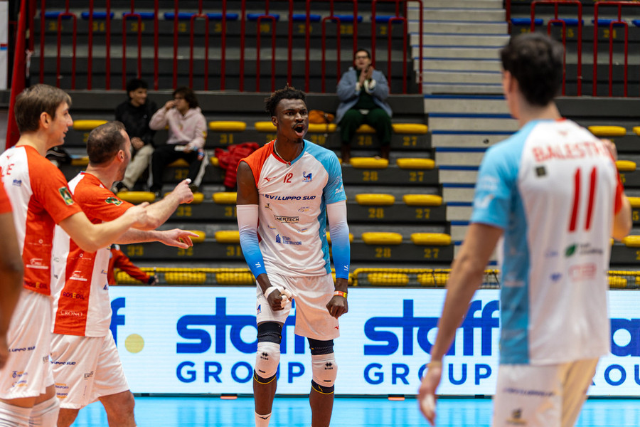 Arinze Kelvin Nwachukwu (Sviluppo Sud Catania) top scorer di giornata con 23 punti Arinze Kelvin Nwachukwu (Sviluppo Sud Catania) top scorer di giornata con 23 punti