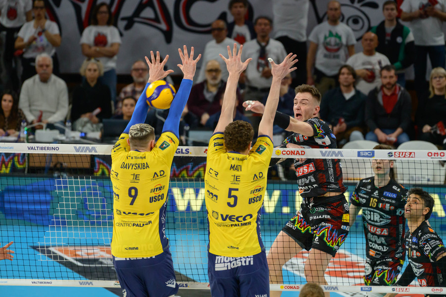 Superlega: Perugia, missione compiuta. E' semifinale. 3-1 a Modena
