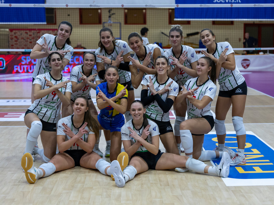 Offanengo vince a Busto Arsizio, Bellia (n. 10) top scorer di giornata Offanengo vince a Busto Arsizio, Bellia (n. 10) top scorer di giornata