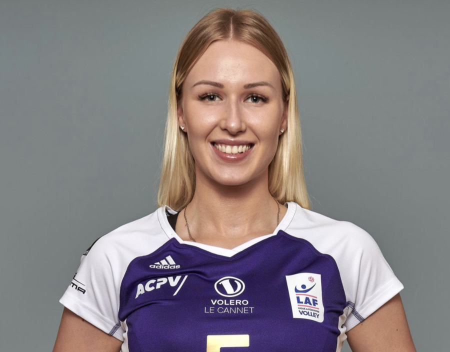 Oleksandra Bytsenko arriva alla Millenium Brescia Oleksandra Bytsenko arriva alla Millenium Brescia