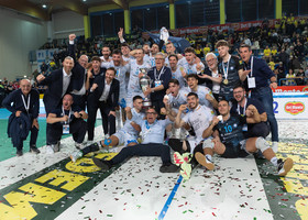 Del Monte Coppa Italia A2: L'Abba Pineto vince a Prata di Pordenone e conquista il primo trofeo della sua storia. Di Silvestre MVP