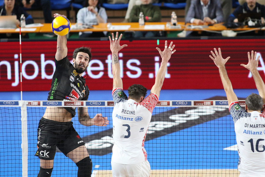 Volley Mercato: Poriya-Civitanova, lascia e va alla Dynamo-Ural? La notizia rimbalza tra Iran e Russia, attesa l’eventuale conferma della Lube