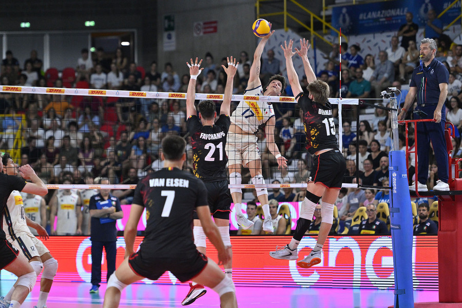 Luca Porro contro il Belgio Luca Porro contro il Belgio