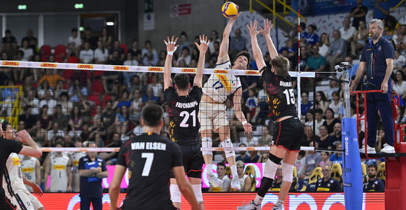 Luca Porro contro il Belgio Luca Porro contro il Belgio