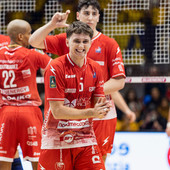 Paolo Porro, biancorosso fino al 2029