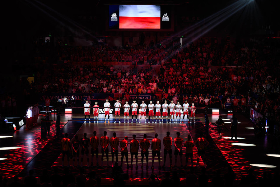 VNL: La Polonia vola in finale. 3-0 al Brasile