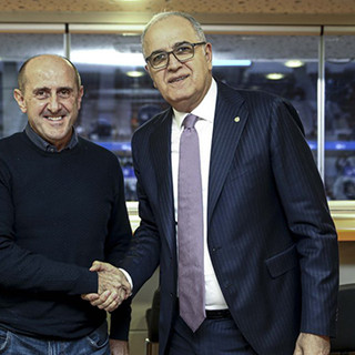 Luca Pieragnoli con il Presidente della federazione Turca