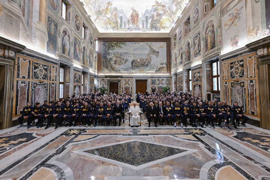 Il mondo della pallavolo piange la scomparsa di Papa Francesco