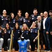 Marsala: La città abbraccia la Sigel Seap al Teatro Sollima