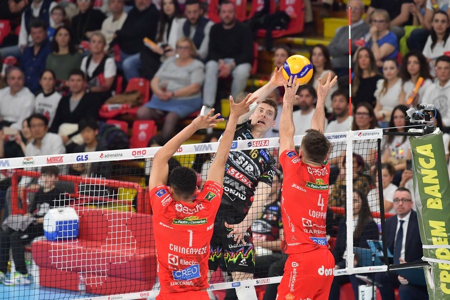 Superlega: Pasqua di fuoco all’Eurosuole Forum. Lube-Perugia in diretta su Rai 2