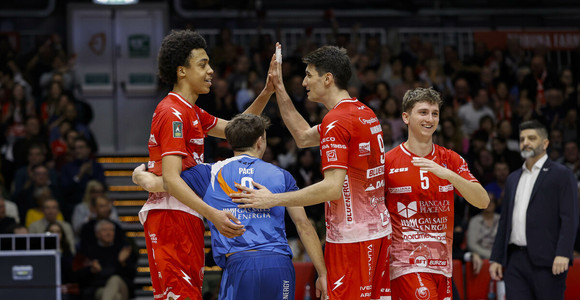 Superlega Credem Banca: Piacenza piega Trento 3-1 e blinda il quinto posto, Mandiraci MVP Superlega Credem Banca: Piacenza piega Trento 3-1 e blinda il quinto posto, Mandiraci MVP