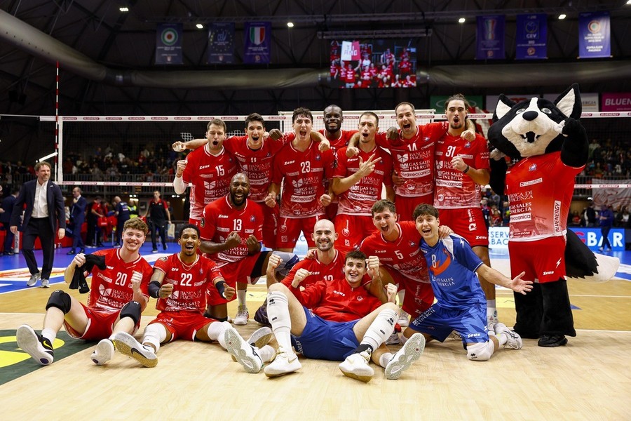 Superlega Credem Banca: Piacenza travolge la Lube 3-0. Boninfante: "Una vittoria che i ragazzi meritavano" Superlega Credem Banca: Piacenza travolge la Lube 3-0. Boninfante: "Una vittoria che i ragazzi meritavano"