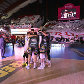 Perugia torna in vetta