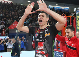 Podrascanin dice addio al volley giocato: la Lube saluta una leggenda Podrascanin dice addio al volley giocato: la Lube saluta una leggenda
