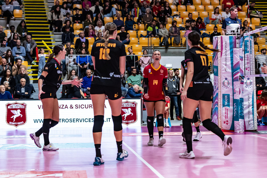 Challenge Cup F.: Le &quot;Wolves&quot; a Bucarest per accedere agli ottavi