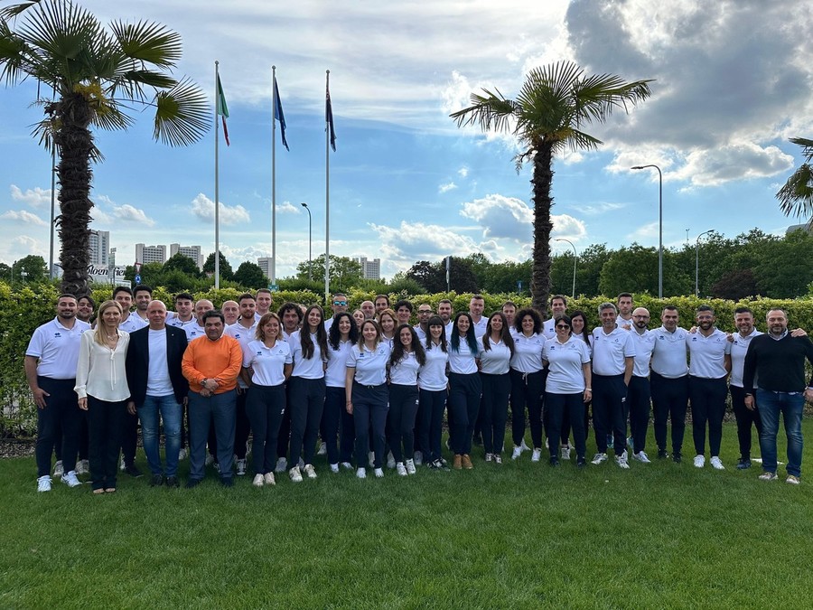 Gli arbitri del beach volley