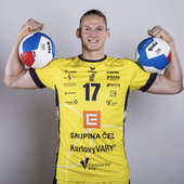 Renārs-Pauls Jansons con la maglia del Vk CEZ Karlovarsko Renārs-Pauls Jansons con la maglia del Vk CEZ Karlovarsko