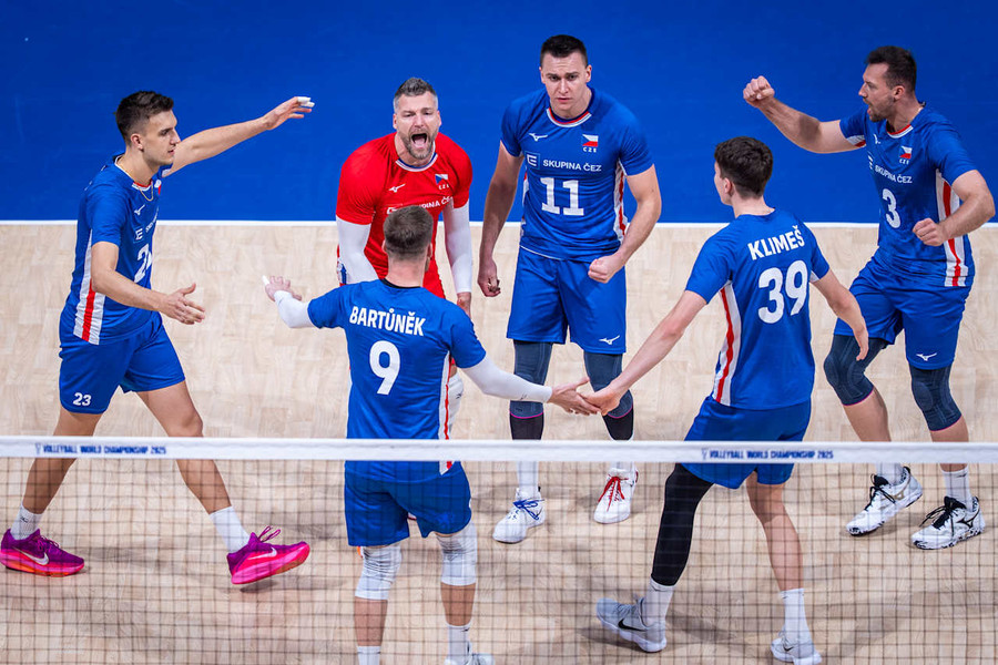 Mondiali: La Rep.Ceca fa la storia... Il 3-1 all'Iran vale la semifinale