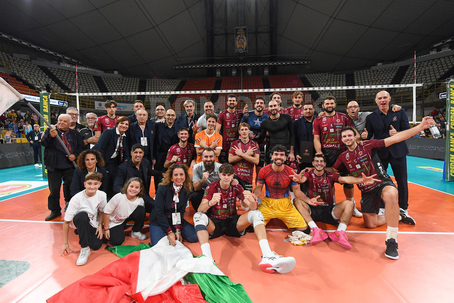 Domotek Reggio Calabria, seconda nel Girone Blu Domotek Reggio Calabria, seconda nel Girone Blu