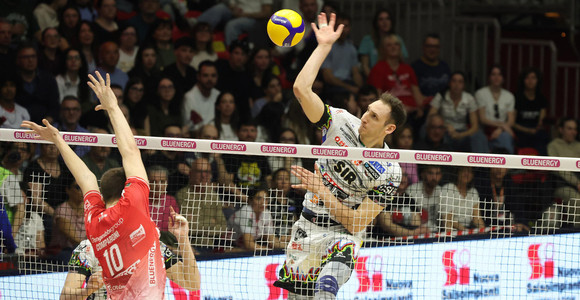 Russi in attacco contro Piacenza