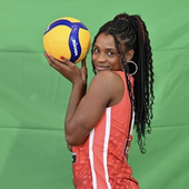 Costa Volpino: Rumors su Regla Flavia Martinez Ortiz, figlia d’arte in arrivo dalla Grecia Costa Volpino: Rumors su Regla Flavia Martinez Ortiz, figlia d’arte in arrivo dalla Grecia