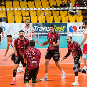 L'esultanza della Domotek Reggio Calabria L'esultanza della Domotek Reggio Calabria