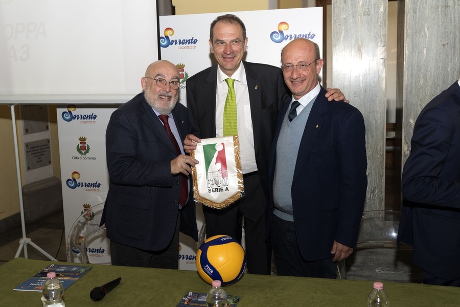 Del Monte Supercoppa A3: Presentata a Sorrento la sfida tra Romeo Sorrento e San Donà