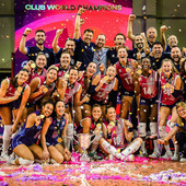 Mondiale per Club: Storica Scandicci. Campione del Mondo. 3-1 a Conegliano, Antropova MVP Mondiale per Club: Storica Scandicci. Campione del Mondo. 3-1 a Conegliano, Antropova MVP