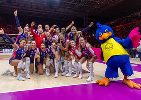 Coppa Italia Frecciarossa:  La Scandicci delle prime volte... Vola in finale, 3-2 ad una indomita Chieri