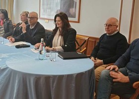 Sacripanti e il suo gruppo di lavoro
