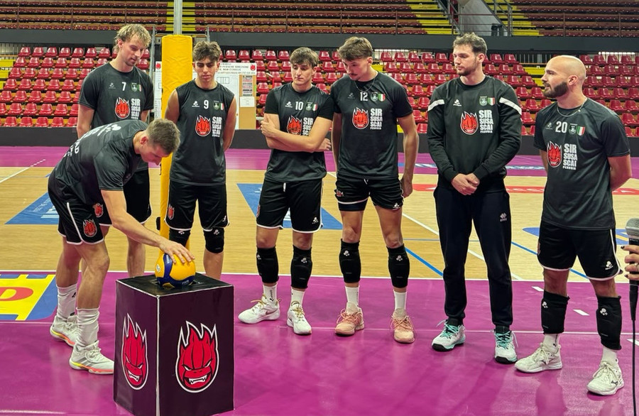 Perugia: Sorteggiati gli abbonati che seguiranno la squadra a Parma e al Mondiale per Club Perugia: Sorteggiati gli abbonati che seguiranno la squadra a Parma e al Mondiale per Club