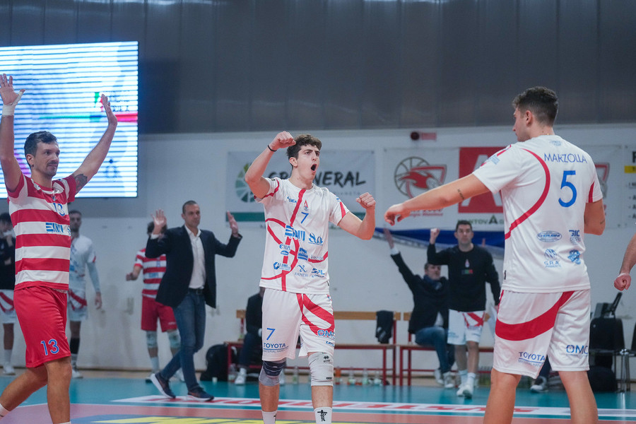 ErmGroup Altotevere San Giustino avvicina la vetta ErmGroup Altotevere San Giustino avvicina la vetta