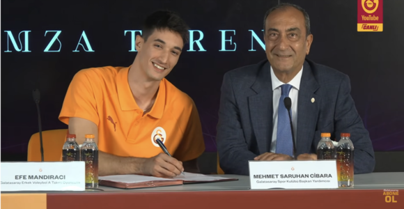 La firma di Mandiraci per il Galatasaray... nonostante il contratto con Piacenza La firma di Mandiraci per il Galatasaray... nonostante il contratto con Piacenza