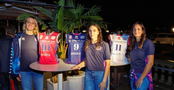 Le maglie di Scandicci, una delle formazioni più esperte del campionato