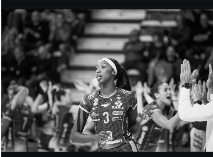 Malual, la foto in bianco e nero utilizzata nel suo post