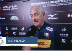VNL Finals: Velasco dopo il bronzo: "Orgoglioso della squadra, ora pensiamo a crescere per l'Europeo" VNL Finals: Velasco dopo il bronzo: "Orgoglioso della squadra, ora pensiamo a crescere per l'Europeo"