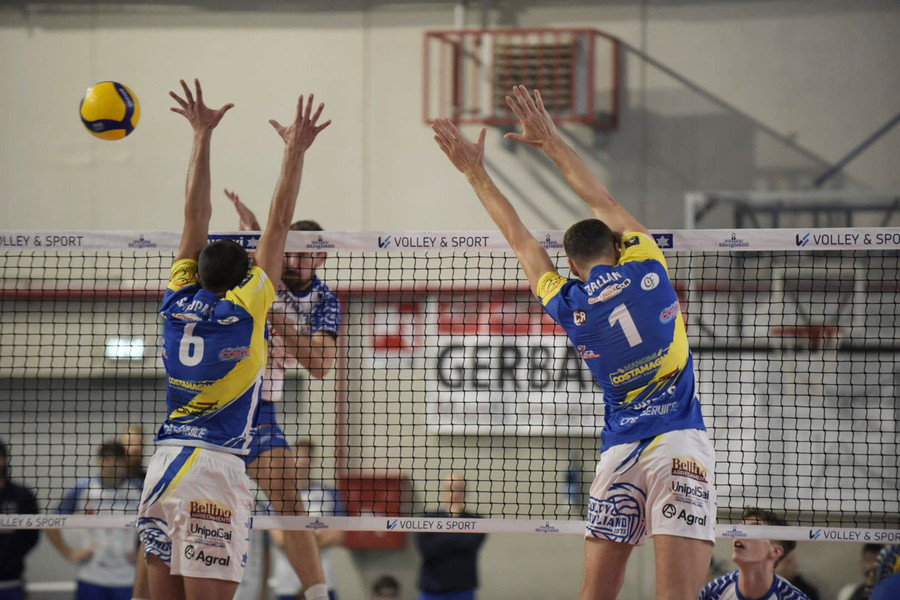 A3 Credem Banca: Mantova troppo solido, il Monge-Gerbaudo resta ancora a secco A3 Credem Banca: Mantova troppo solido, il Monge-Gerbaudo resta ancora a secco