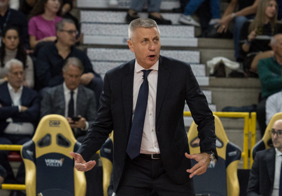 Verona: Stoytchev, &quot;La forza del nostro gioco è nella flessibilità del sestetto&quot;